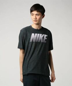 （I07787)ナイキ/ NIKE DRI-FIT 半袖 フリーズドライ　Tシャツ　ダークグレー　サイズＬ　メンズ　942117