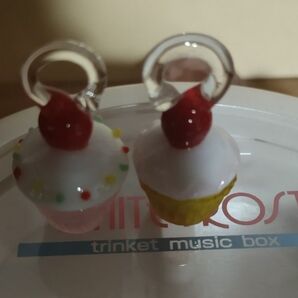 ガラス飾り クリスマス カップケーキ ホリデー