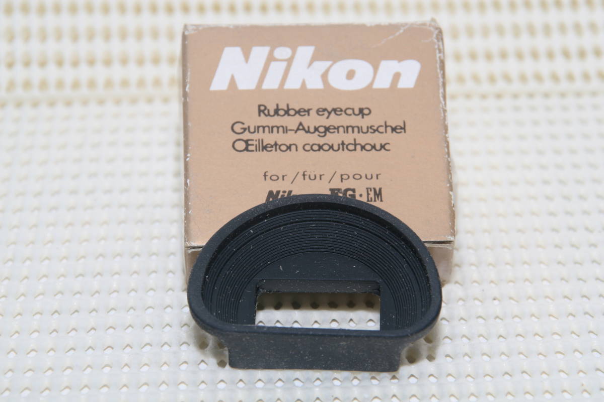 ヤフオク! -「nikon em 中古」(家電、AV、カメラ) の落札相場・落札価格