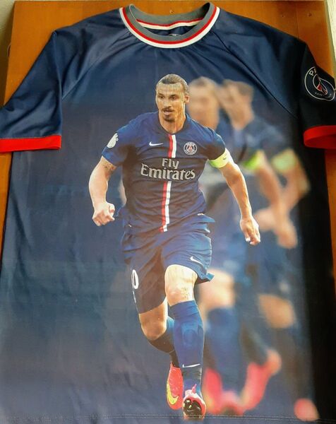 PARIS SAINT GERMAIN ZLATAN IBRAHIMOVIC #10