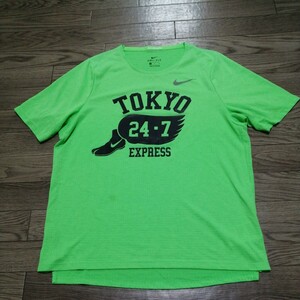 NIKE　ランニング　Tシャツ　　蛍光グリーン　サイズM　ナイキ　TOKYO　マラソン　陸上