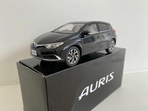 ★トヨタ 1/30 新型 オーリス ハイブリッド AURIS 後期 カラーサンプル ミニカー 非売品 209 ブラックマイカ 黒