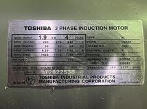 NO.50-1419（新潟）東芝 モーター3PHASE INDUCTION MOTOR 1.9kW 4POLES_画像2