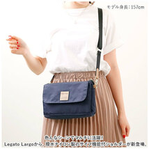 ☆ BE.ベージュ ☆ Legato Largo 撥水ナイロン サイフ機能付ショルダー LT-D1271 legato largo お財布 ショルダー レガートラルゴ LT-D1271_画像4