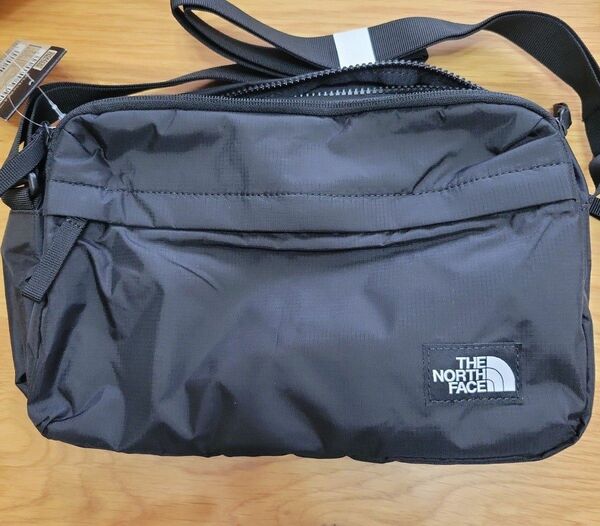 THE NORTH FACE　韓国限定　ショルダーバッグ