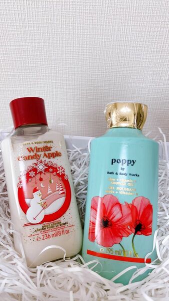 新品【Bath&BodyWorks】バス&ボディローション　2本セット　POPPY & Winter Candy Apple