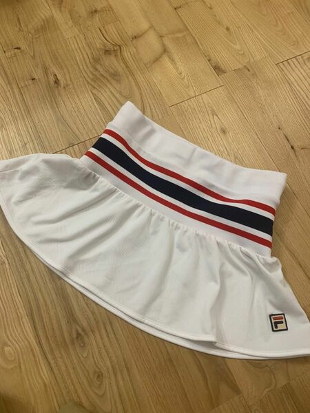 FILA フィラ　スコート　M 