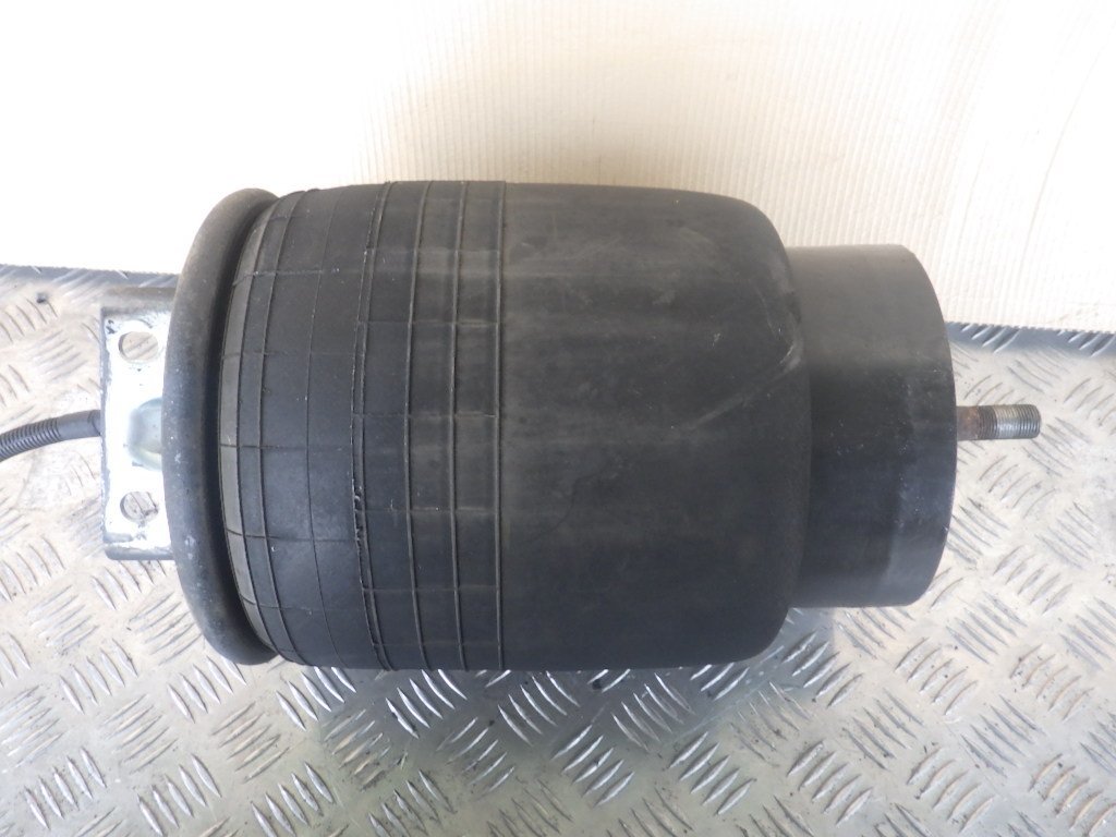 ヤフオク! -「エアサス ベローズ」(トラック、ダンプ) (パーツ)の落札