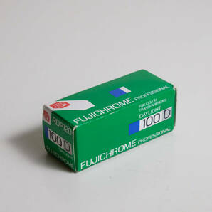 リバーサルフィルム 期限切れジャンク 富士フィルム フジカラー フジクローム 100D プロフェッショナル RDP120 FUJICHROME フジフィルム の画像1