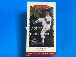 * last price cut!! * remainder after 1 piece!! * rare 28 year front 1996 year production end *MLBno- Ran Ryan hole Mark ornament *Hallmark many kind . exhibiting 