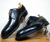 【極美品】ITALY製 Salvatore Ferragamo/フェラガモ ウィングチップ ドレスシューズ 81/2EEE 26.5cm相応 黒/santoni ブランキーニ好きに_画像1