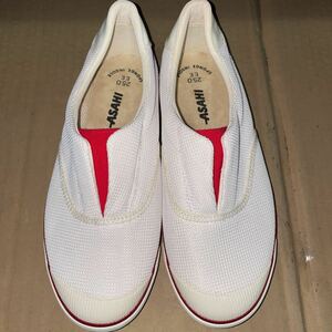  сменная обувь белый / красный 25.0 товар с некоторыми замечаниями 