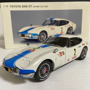 ★オートアート／AUTOart ：1/18：トヨタ 2000 GT フジ ＃1／TOYOTA 2000 GT 24HRS FUJI 1967 ＃2 ☆used