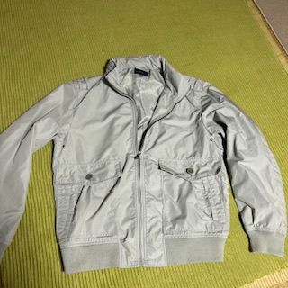 新品　UNIQLO ブルゾンジャンパー　S グレー