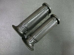 未使用 原付用 汎用 グリップ 非貫通式 全長: 112mm グリップ内径: 左21mm/右25mm ハンドル径: 22.2mm用 管理No.38649