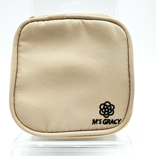 M'S GRACY エムズグレイシー ジュエリーポーチ ベージュ系 ロゴ刺繍 W11 H11 D4