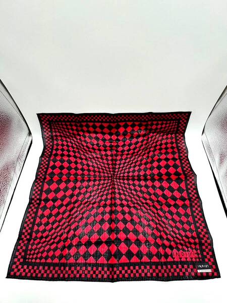 【シール付き未使用品】INDIVI インディヴィ ハンカチ スカーフ バンダナ コットン ブラック×レッド 48×48