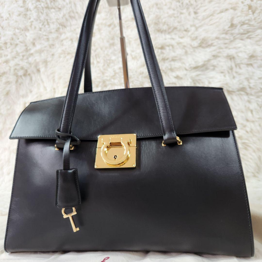 美品 サルヴァトーレ フェラガモ 2way Salvatore Ferragamo エイミー