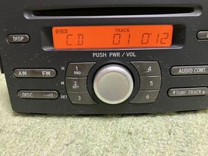CDプレーヤー ダイハツ純正 86180-B2560 簡易テスト時CDのイジェクトと再生OK ラジオ AMFM 受信OK