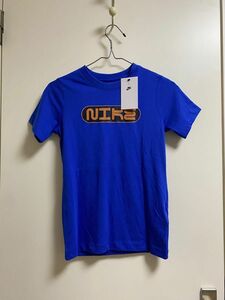 新品☆ NIKE 半袖Tシャツ　130