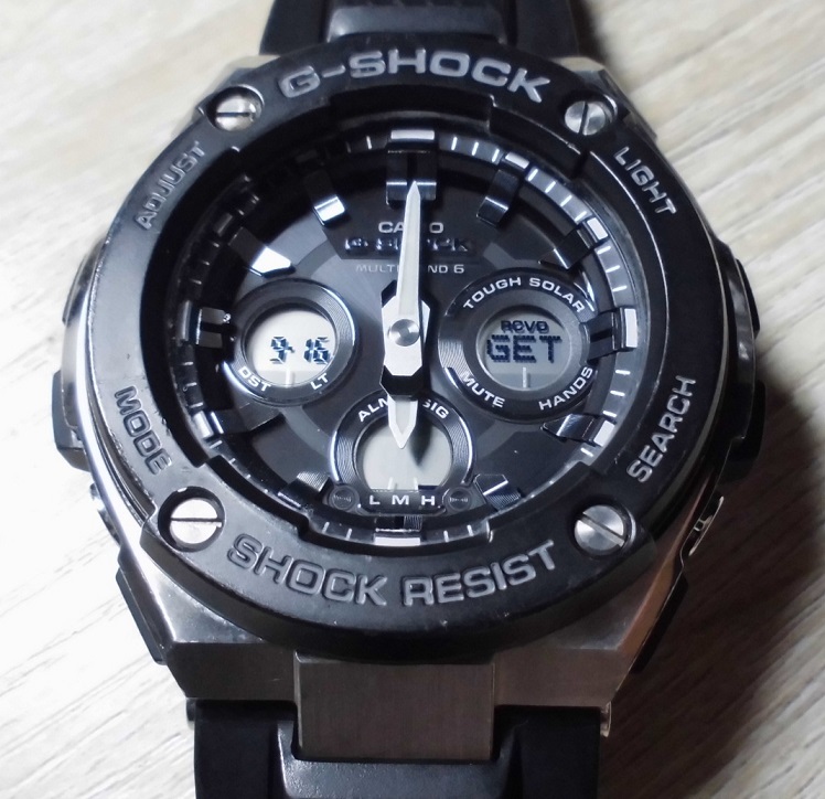 カシオ G-SHOCK G-STEEL GST-W300-1AJF オークション比較 - 価格.com