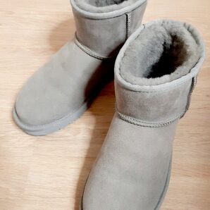 UGG CLASSIC MINI 1002072　クラシックショート　ブーツ アグ ムートンブーツ　ユニセックス