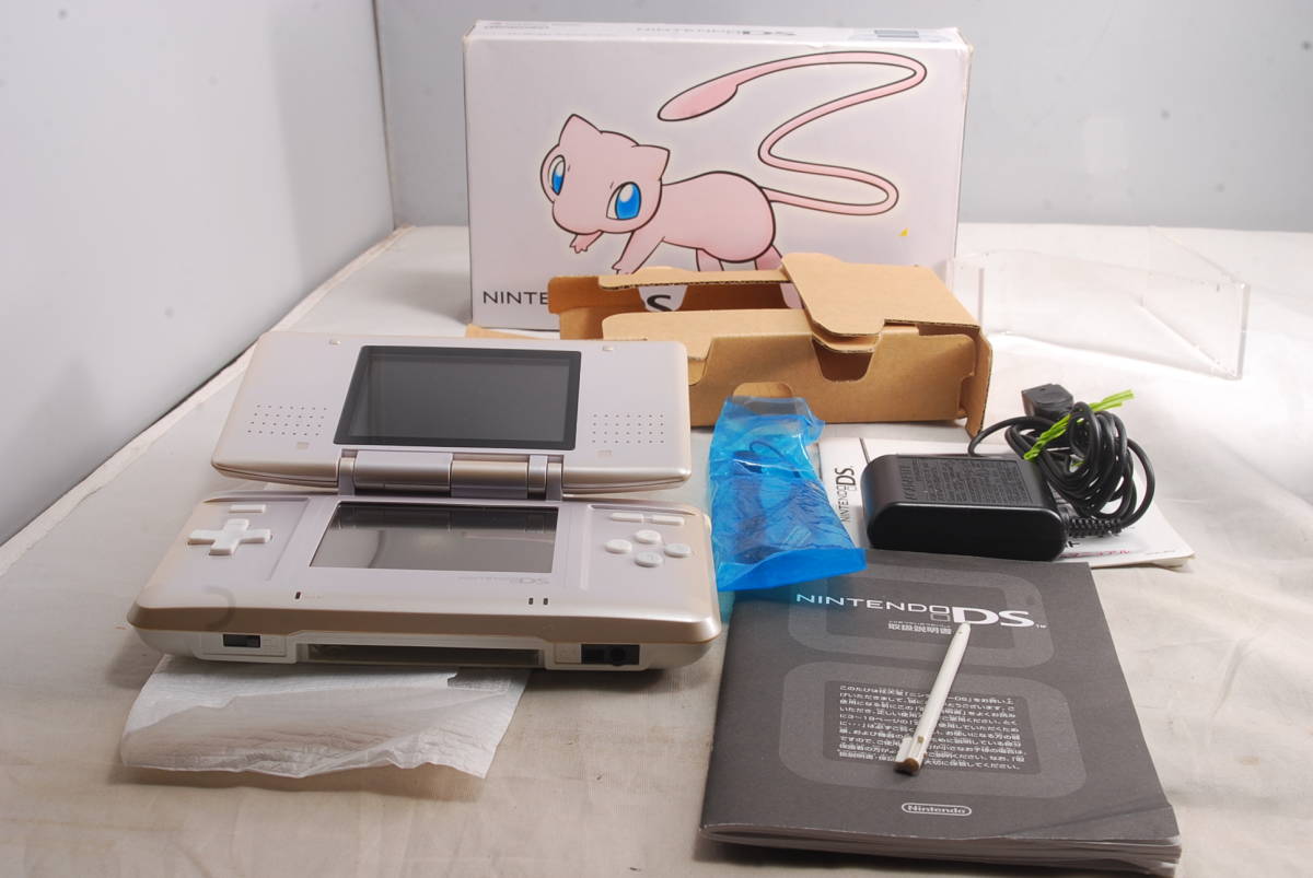 ポケモンパーク限定 初代ニンテンドーDS 箱付き 動作確認済み 希少 美品-