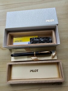 新品 PILOT パイロット万年筆 カスタム 30周年 限定品 