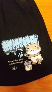 新品 ねこぶちさん ハーフパンツ M