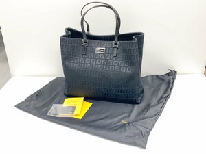 Fendi フェンディ トートバッグ ズッキーノ 鞄 キャンバス ミディアムトート 保存袋あり 総柄 バッグ FF金具 211.8BH133-JQ5.099