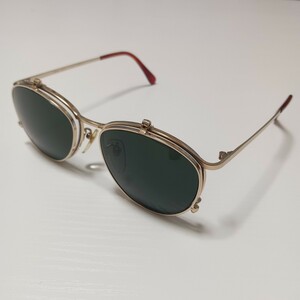  tip-up type sunglasses times less GC-005 used 
