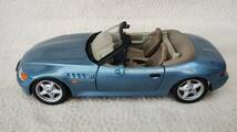 （美品）UT モデル 007 Bond Car BMW Z3 Roadster 1/18 ゴールデンアイ ジェームズ・ボンド ミニカー ビンテージ物 磨き済み大迫力_画像1