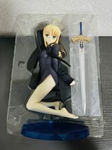 【中古品】ANIPLEX+ アニプレックス 完全受注生産　Fate/Zero フェイト　セイバー　1/6スケールフィギュア_画像4