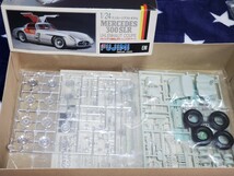 フジミ 1/24 メルセデス エンスージアストモデル メルツェデス 300 SLR ウーレンハウトクーペ 未開封・未組立_画像4