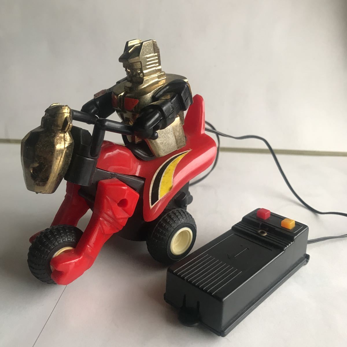 古い☆プラ製*Rロボット？電動*バンダイ*昭和レトロ☆リモコン