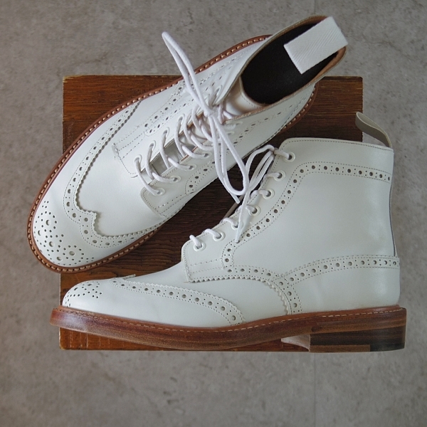 ヤフオク! -「trickers ブーツ」(UK8) (トリッカーズ)の落札相場・落札価格