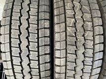 ケ2704　☆在庫処分価格☆☆薄イボ付き☆　DUNLOP WINTER MAXX LT03　205/70R16 111/109L LT　4本価格　2018年製_画像2