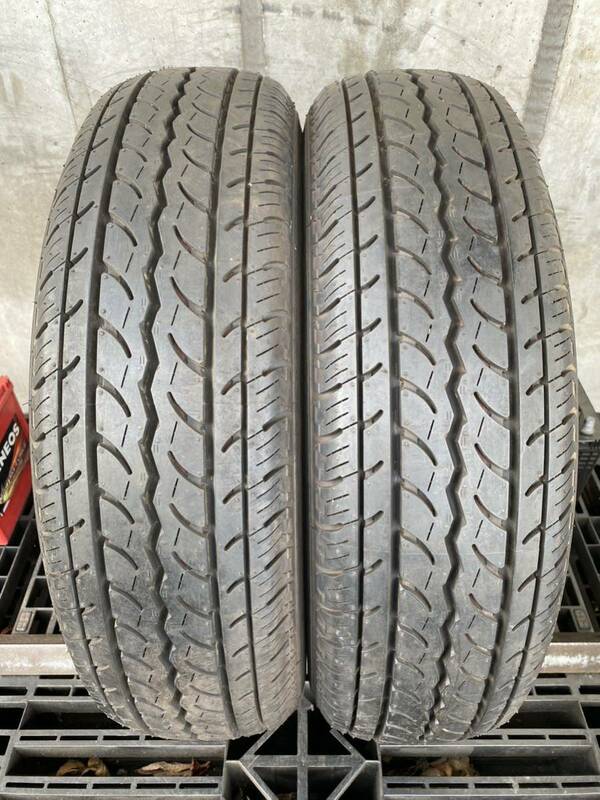 G2733　☆イボ付き美品☆未使用に近い☆ YOKOHAMA JOB RY52　195/80R15 107/105L LT　2本価格　2017年製