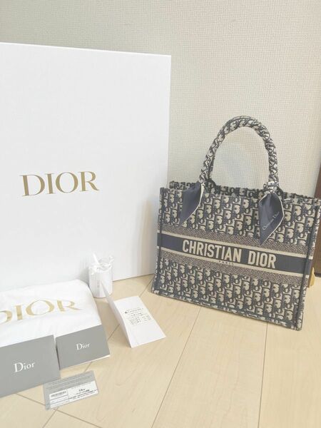 【美品】Christian Dior ブックトート 