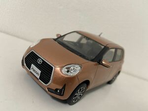 1/30 トヨタ パッソ モーダ チャーム 後期 ブリリアントカッパークリスタルマイカ TOYOTA PASSO MODA Charm カラーサンプル