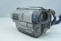 Sony CCD-TR1 ソニー Video Hi8 Handycam ビデオ カメラ レコーダー ★ 現状品 ★ 希少 ★ ダビングに！ ★_画像2