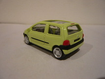 RENAULT　TWINGO　2004（ルノー　トゥインゴ）_画像3