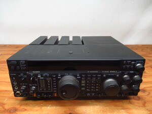 YAESU 八重洲無線 FT-1000MP MARK-V トランシーバ－ 200W アマチュア無線 無線機 本体のみ 管理23D0921F-H04