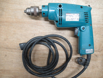 makita マキタ 10mm 振動ドリル HP1030 電源コード式 付属品 ケース有 電動工具 工具 管理5I0922C-A8_画像3