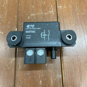 Jeep ジープ　コンパス　M624 バッテリー　RELAY ELECTRICAL 中古　C56029766AC