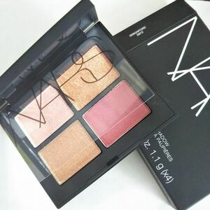 送料無料 ナーズ 新品 NARS 入手困難＃3972 クワッド アイシャドー シンガポール 未開封