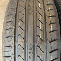 イボ付き　MAXTREK 215/55R17 98V 2本セット_画像2