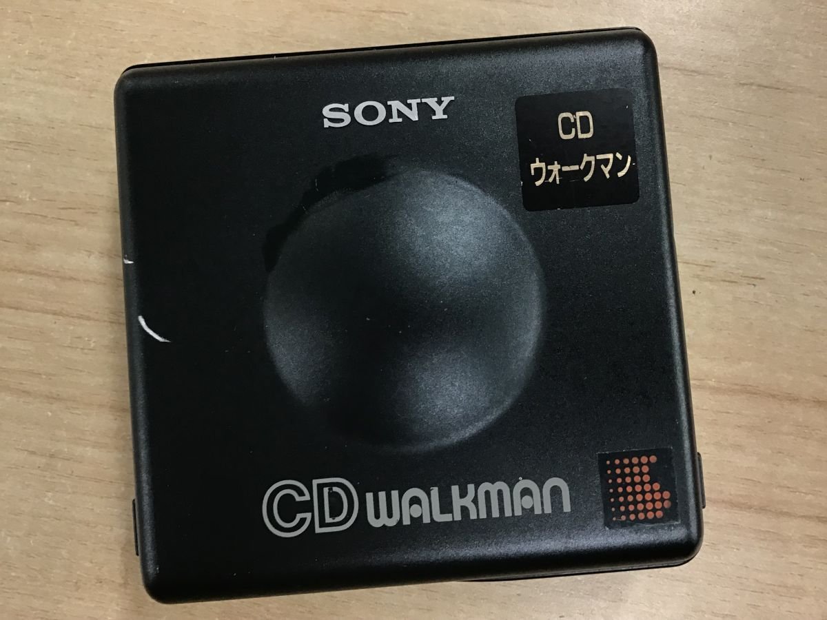 SONY 8cm CD WALKMAN D ジャンク