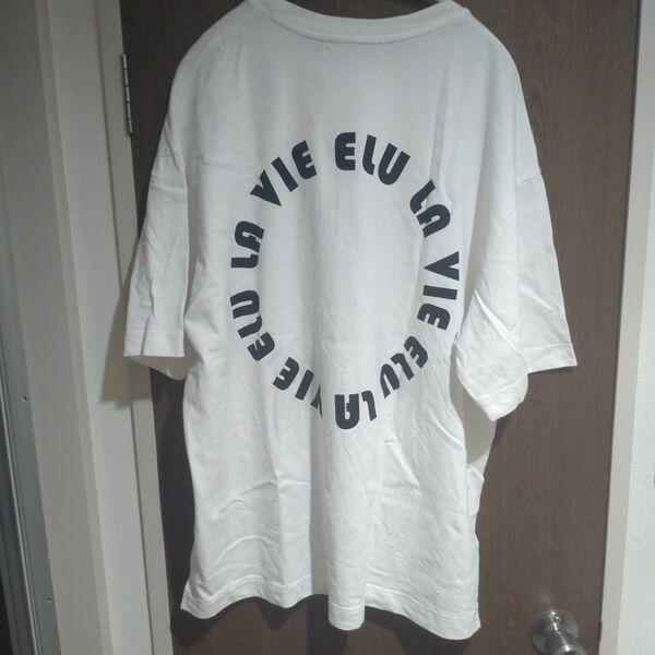 Freeサイズ：LA VIE ELU Tシャツ ホワイト