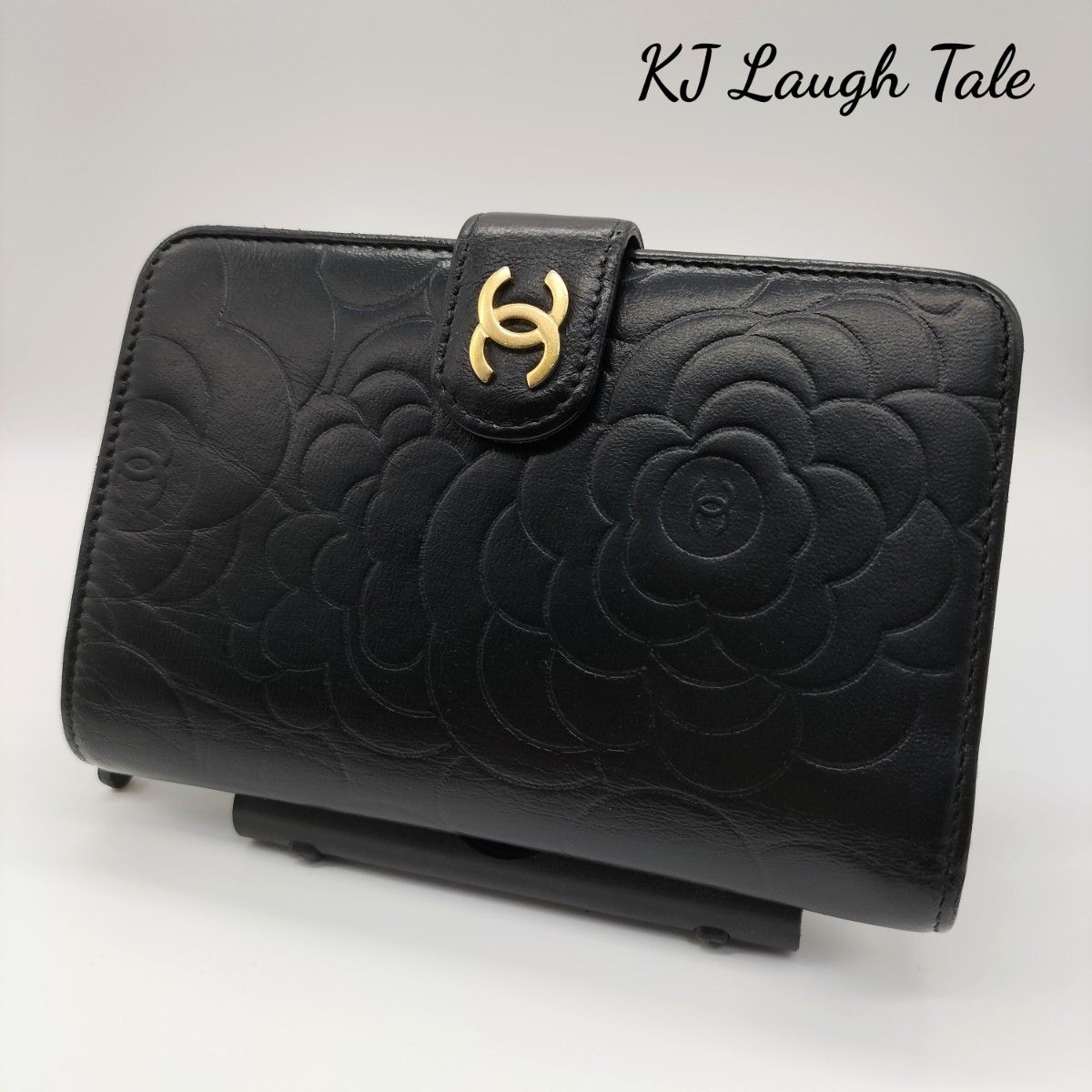 CHANEL シャネル ラムスキン カメリア 型押し Wホック 二つ折り財布